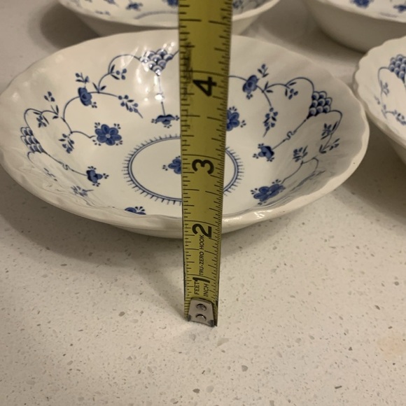 Set of 4 Vintage Myott Finlandia Soup/Salad Bowls 6.25 Some Crazing Classic Blue - Picture 4 of 8